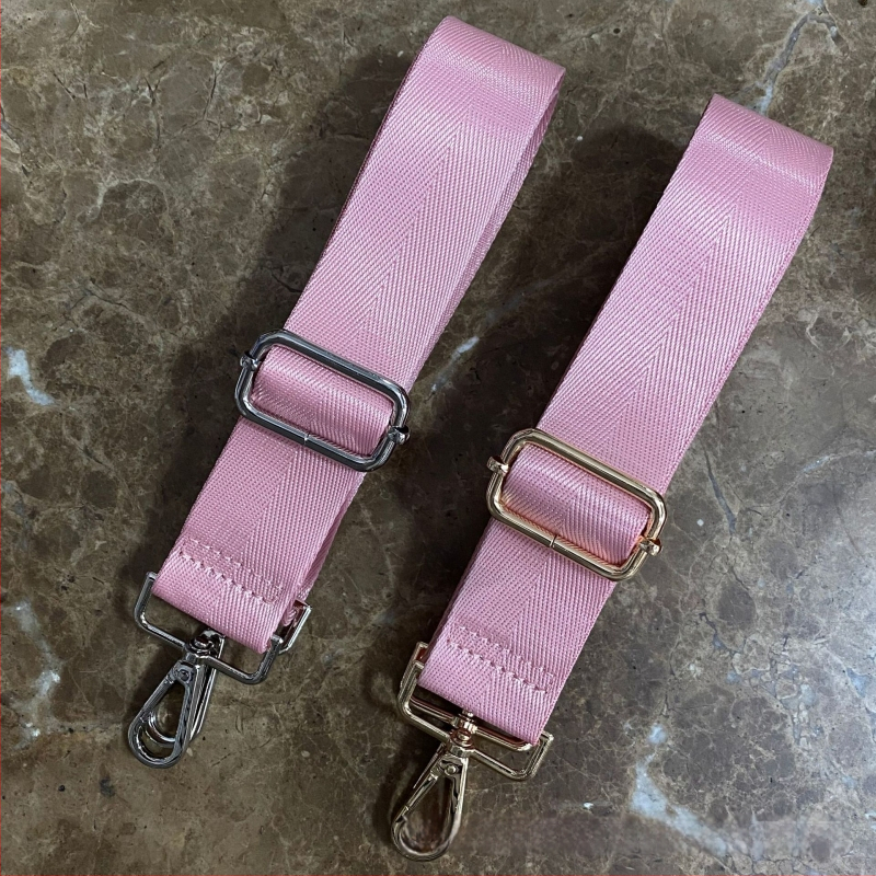 Νάιλον λουρί τσάντας/ιμάντας ώμου, αστικός μινιμαλιστικός στυλ, άνοιξη 2024