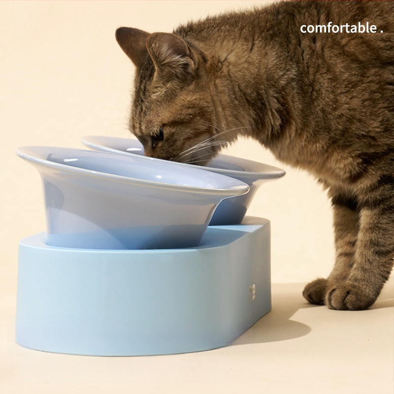 Mochi κεραμικό διπλό μπολ γάτας με κεκλιμένο άκρο για φαγητό και νερό — υλικά: κεραμικά και PP
