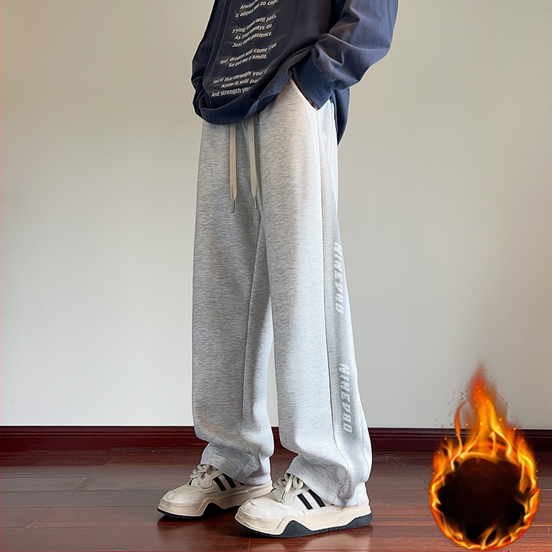 Pusaudžu sporta ikdienas bikses, brīvs piegriezums, vidukļa vidējais līmenis, šņorēta aizdare, kokvilnas audums