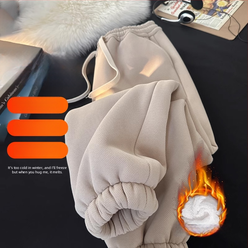 Vīriešu ziemas ikdienas bikses, brīvā piegriezuma, vidukļa vidējā augstuma, kokvilna, kabatas ar augšējām šuvēm