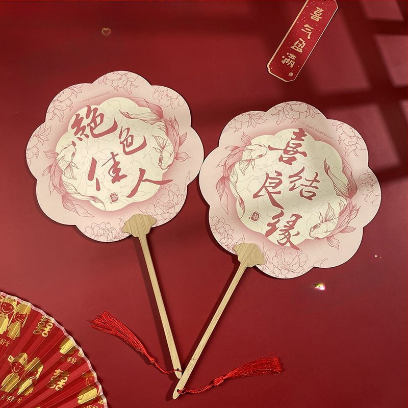 Koka kāzu fāns līgavām – fotorekvizīts, dāvanu kaste, ķīniešu stils