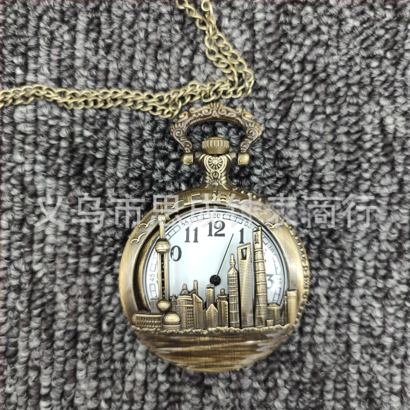 Kvarts taskukell metallkorpusega, ümmarguse näidikuga, lõigatud lokomotiivi motiiviga, liikumine 68