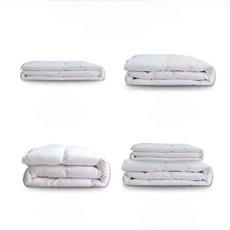 100% pamutból készült paplanhuzat, csíkos és Peony virágmintával, jacquard-szatén szövés, reaktív nyomtatás és színezés