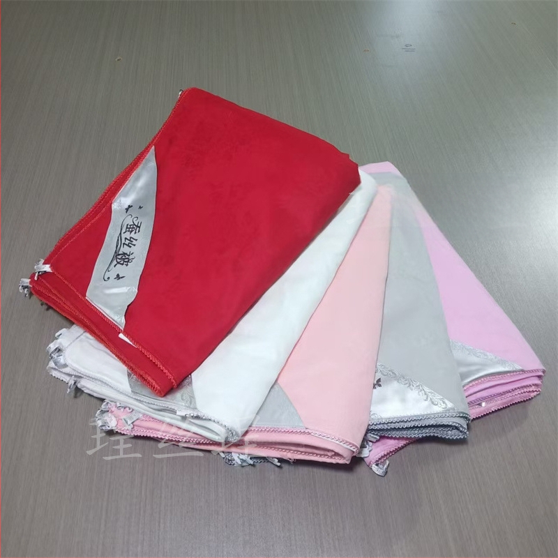 100% pamutból készült paplanhuzat, csíkos és Peony virágmintával, jacquard-szatén szövés, reaktív nyomtatás és színezés