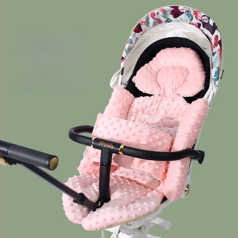 Kilimėlis vežimėliui – bean velvet, universalus naudojimas (kategorija: kilimėlis vežimėliui; medžiaga: bean velvet; ženklas: Yishou)