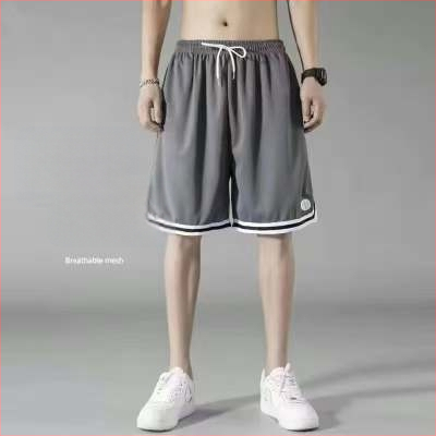 Vyriški krepšinio šortai, penkių ketvirtinių ilgis, poliesterio tinklo greitai džiūstantis audinys, tiesus kirpimas, vasaros sportui