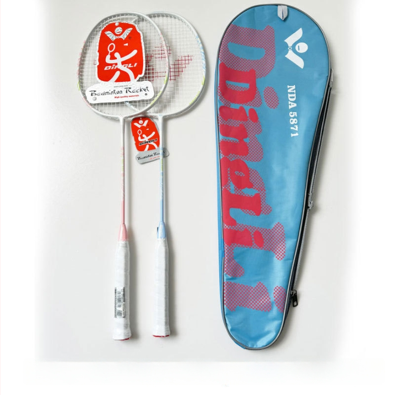 WAIWAI badmintonireket amatööridele — alumiiniumraam, kaal 95–100 g, horisontaalne löök, käepide G2