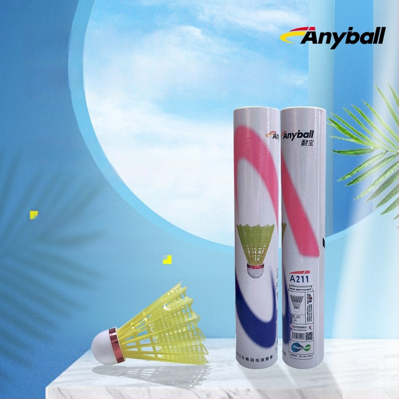 Badminton shuttlecock hane sulgedest ja nailonist, kolm astet vastupidav koolitränings jaoks