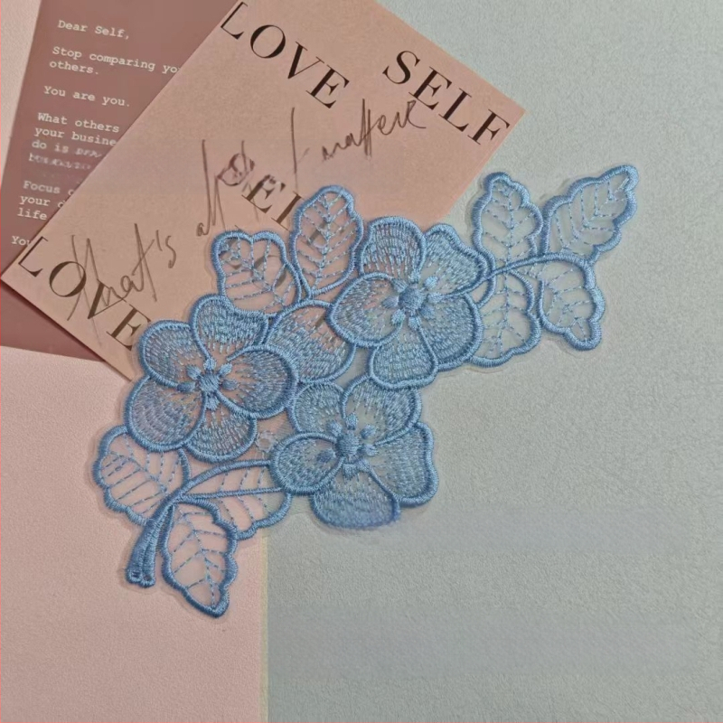 Κέντημένο appliqué δαντέλας organza για ρούχα — Υλικό: organza; Εφαρμογή: ενδύματα; Μάρκα: Yu Cheng embroidery