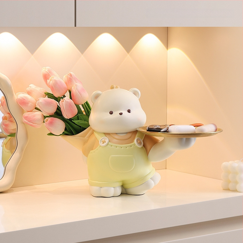 Vaigust sissekäigu ornament karu motiiviga – sissekäigu dekoratsioon, vaigukäsitöö