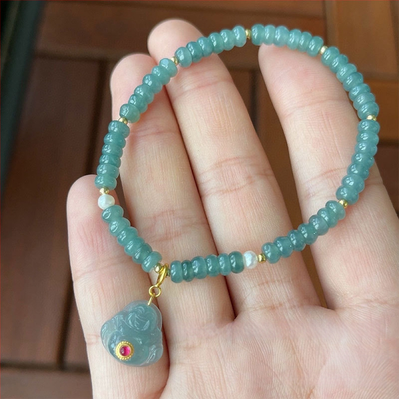 Jádeit abaku-gyöngyökből álló karkötő, jéghatású fény, 925-ös ezüst, kínai stílusban