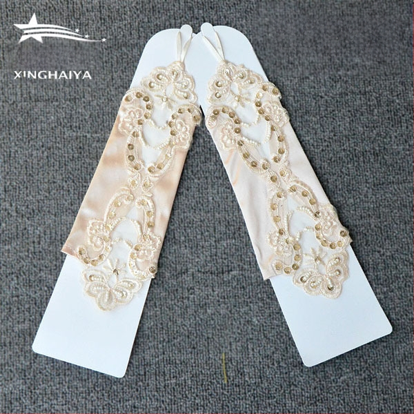 Meitenēm bezpirkstu mežģīņu cimdi, kāzu tērpa aksesuārs, izšūti, vienkrāsains dizains