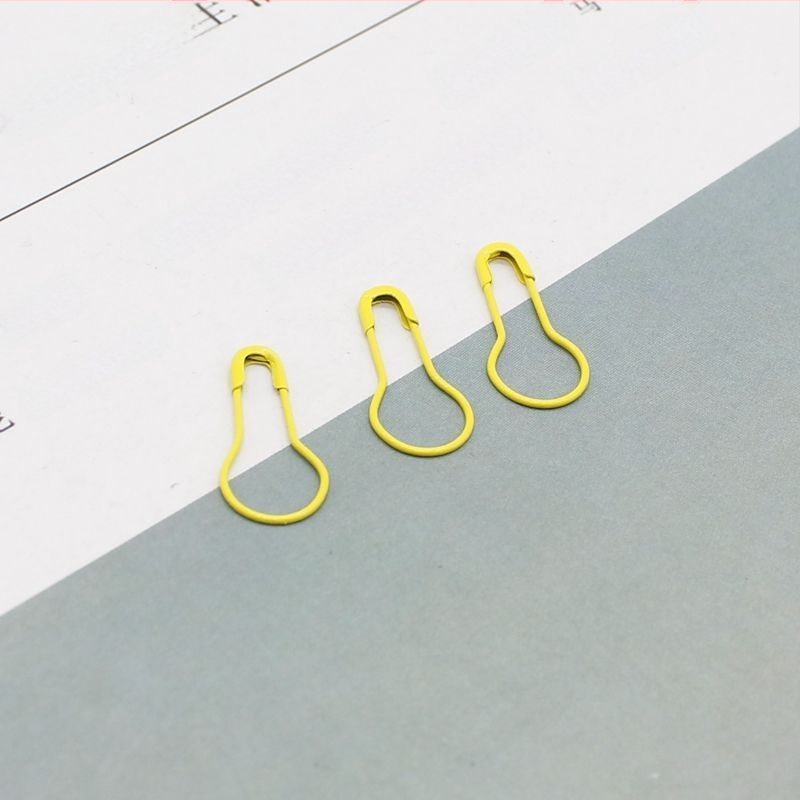 Šarene igle za nevidljivo učvršćivanje odjeće – mini kopče za ovratnik i prsnu etiketu, Marka Unique, ljeto 2021