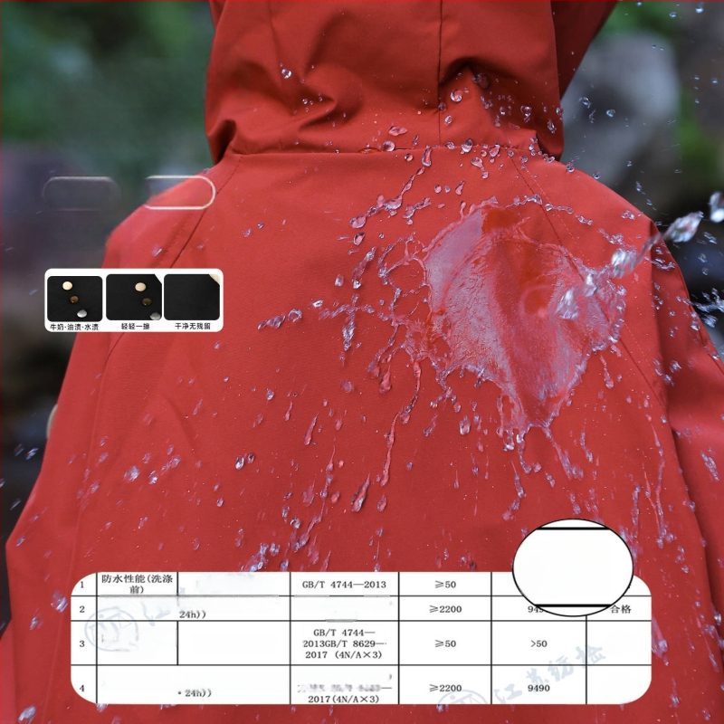 Mergaitėms kviltuota su gobtovu striukė – poliesteris, fliso pamušalas, atsparumas vandeniui 5000 mm, kvėpavimo geba 10001–15000 mm, amžiaus grupė 13–16 metų