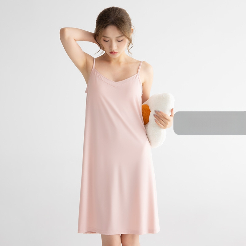 Noćna haljina s jastučićima za dojke — reciklirana vlakna, regenerirana celulozna vlakna, srednja gustoća 161–180 g/m², U- oblik vratnog izreza, bez rukava