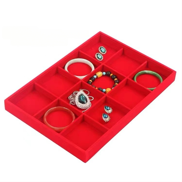 Držač za izložbu nakita od ploče visoke gustoće i baršuna; Marka: Liyan packaging; Pakiranje: vrećica za pakiranje; Svrha: pakiranje nakita