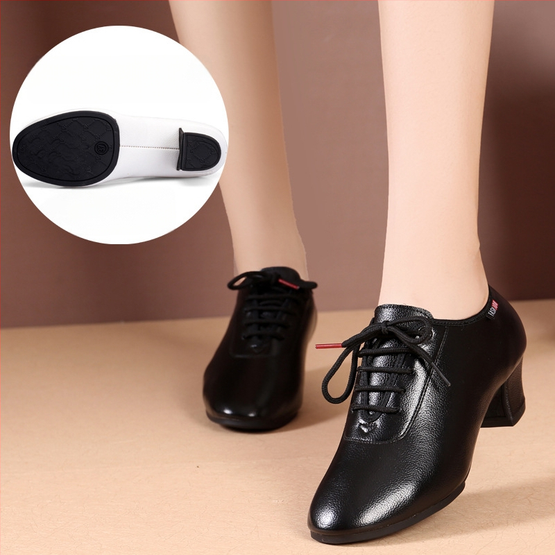 Sieviešu deju kurpes - Sintētiskās ādas augšdaļa, gumijas zole, vidējs papēdis, elpojošas, šokizturīgas