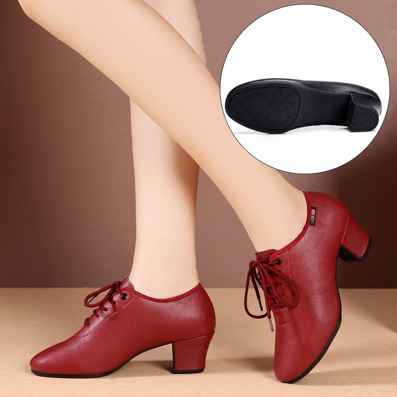 Sieviešu deju kurpes - Sintētiskās ādas augšdaļa, gumijas zole, vidējs papēdis, elpojošas, šokizturīgas