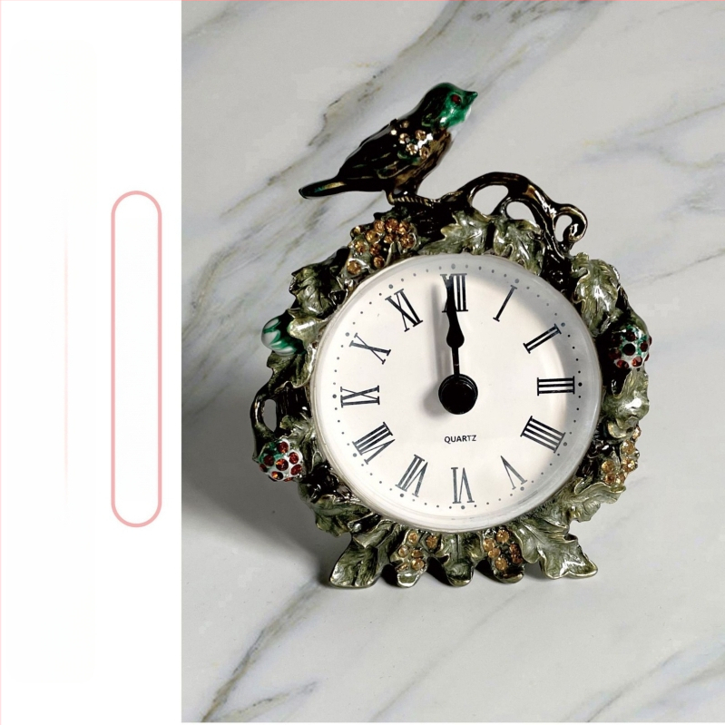 Mini emalēts galda pulkstenis, dekoratīvs retro metāla pulkstenis, mehāniska kustība (Sun movement), vienpusīgs displejs, 24 stundu indikācija