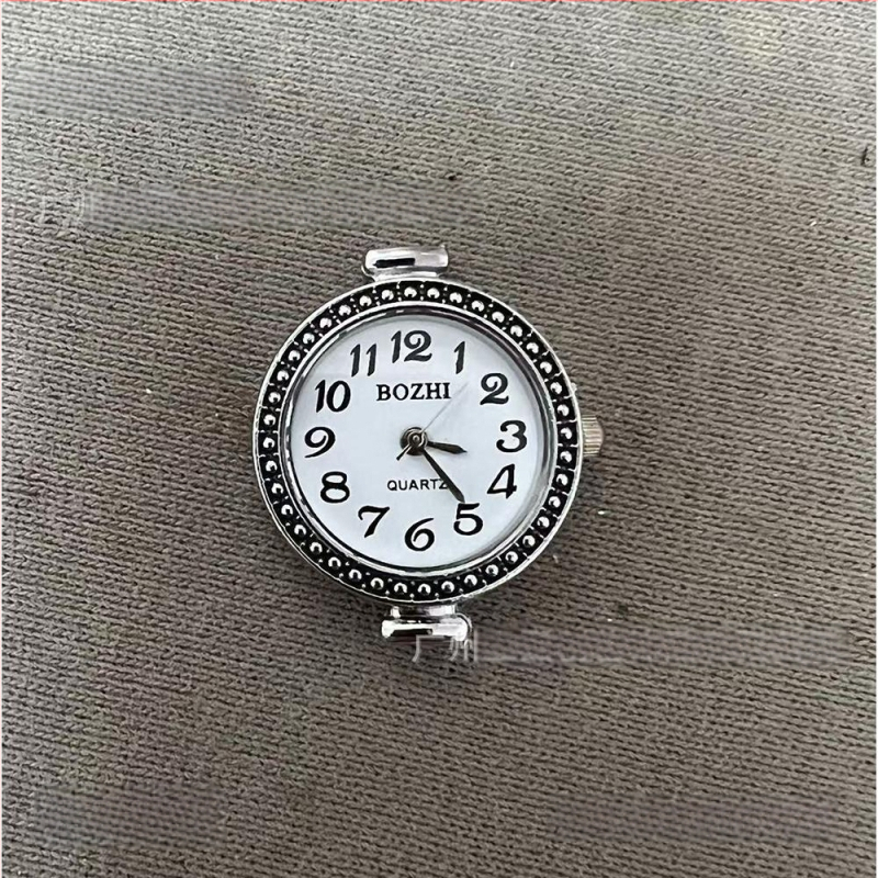 DIY pulksteņa cipats sirds formas ar rhinestones, regulējams laiks, standarta kustība • Izlaidums 2025. gada pavasaris • Svars 16 g