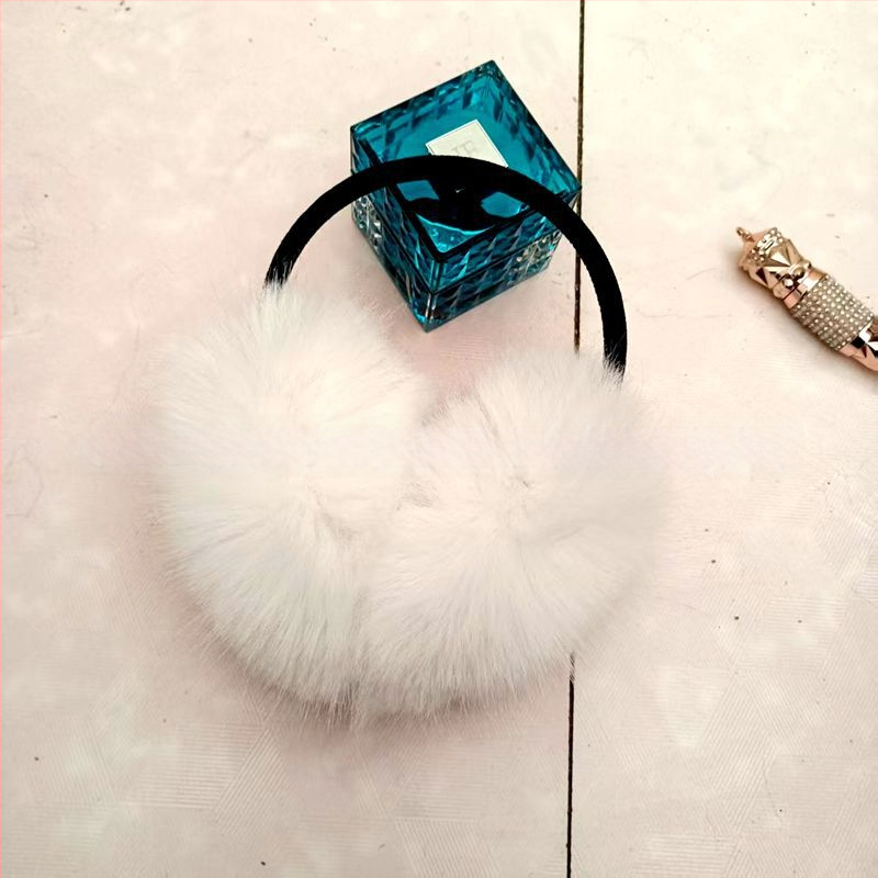 Ausu pušķi no mākslīgās lapsas kažokādas, pūkaini auss aizsargi, sejas optiski sašaurinošs dizains, silti un izturīgi pret salu