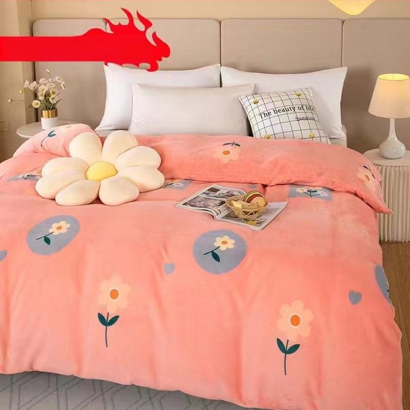 Tej velúros paplanhuzat, mintázat növényekkel és virágokkal, reaktív nyomtatás és színezés, modern minimalista stílus