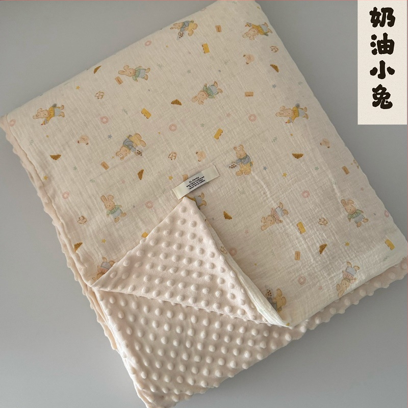 Fordított paplanhuzat: egyik oldal 100% pamut kettős rétegű ráncolt fonal, másik oldal bean velvet (100% poliészter); INS stílus, 1,5–2,0 kg, reaktív nyomtatás