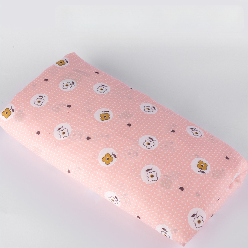 Paplanhuzat poliészter-pamut keverékből, reaktív nyomtatás és festés, testreszabható minták (csíkok, szívek, geometriák, mesefigurák, növények)