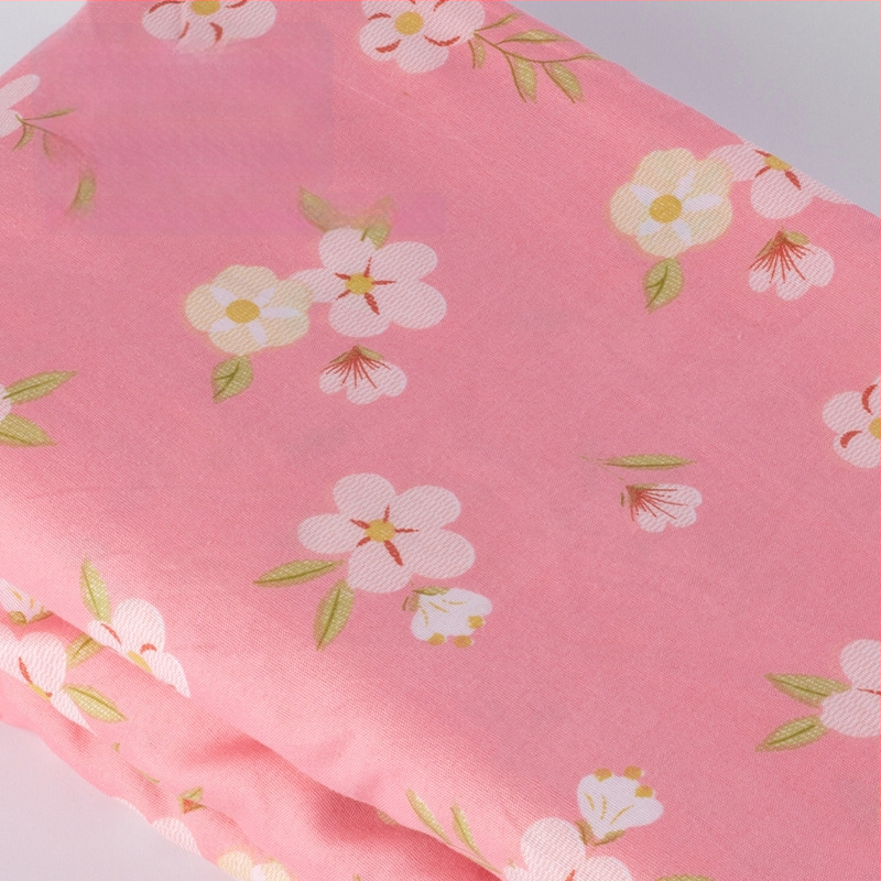 Paplanhuzat poliészter-pamut keverékből, reaktív nyomtatás és festés, testreszabható minták (csíkok, szívek, geometriák, mesefigurák, növények)