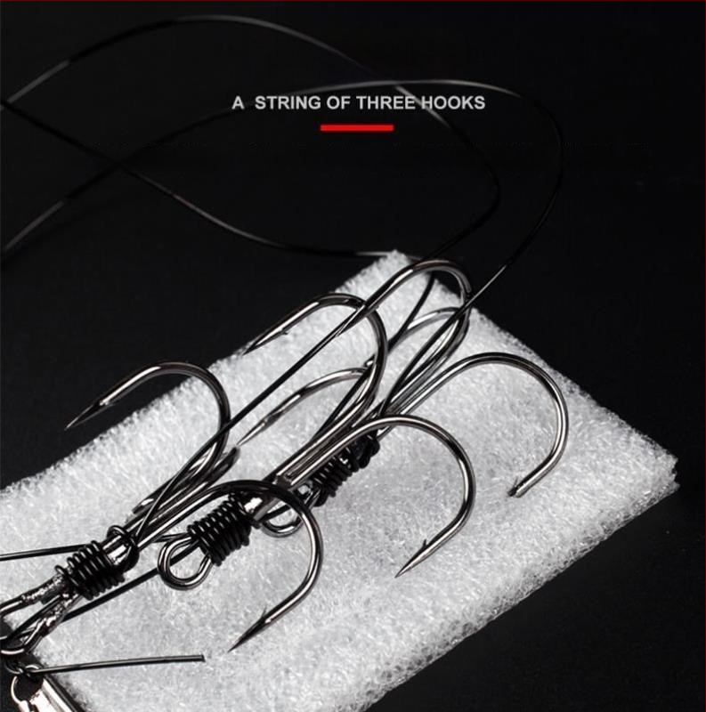 Fishing Hook Set: String and Anchor Hooks for Carp and Spearfish, No Barbs