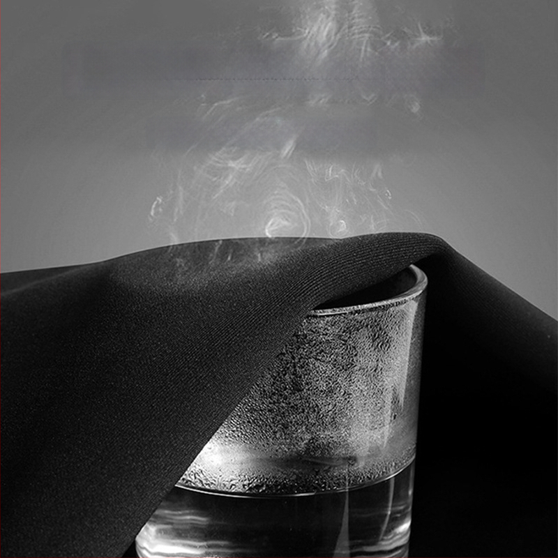 Četru gabalu fitnesa komplekts ar augstu elastību un ātru žāvēšanu, Milk Silk Spandex audums, īsās piedurknes un īsās bikses