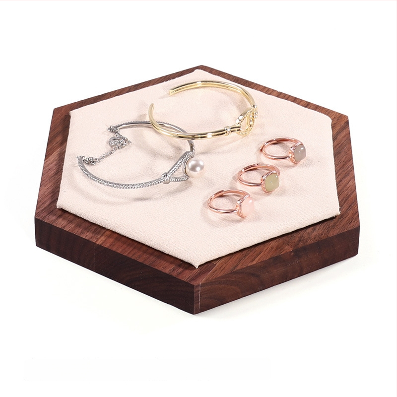 Trīsdaļu komplekts valrieksta koka ša hexagonāla rotaslietu displeja statīvs ar vienu slāni