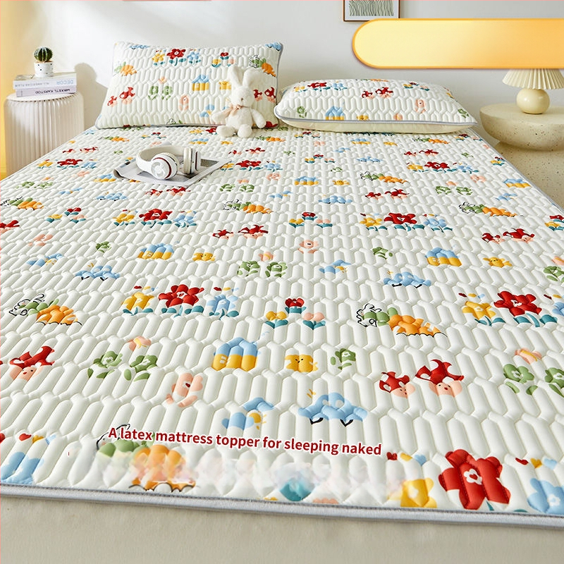 Dabīgs lateksa dzesējošais paklājiņš, trīs gabalu komplekts, ledus-silkas virsma, mājas un studentu kopmītnēs, drukāta šūšana, lateksa saturs <70%