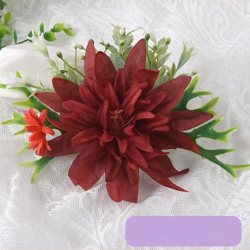 Aizkariem saitīte ar mākslīgiem ziediem — Ming Shi, Materiāls: Mākslīgie ziedi, Stils: Mūsdienīgs minimālisms, Pielāgojams