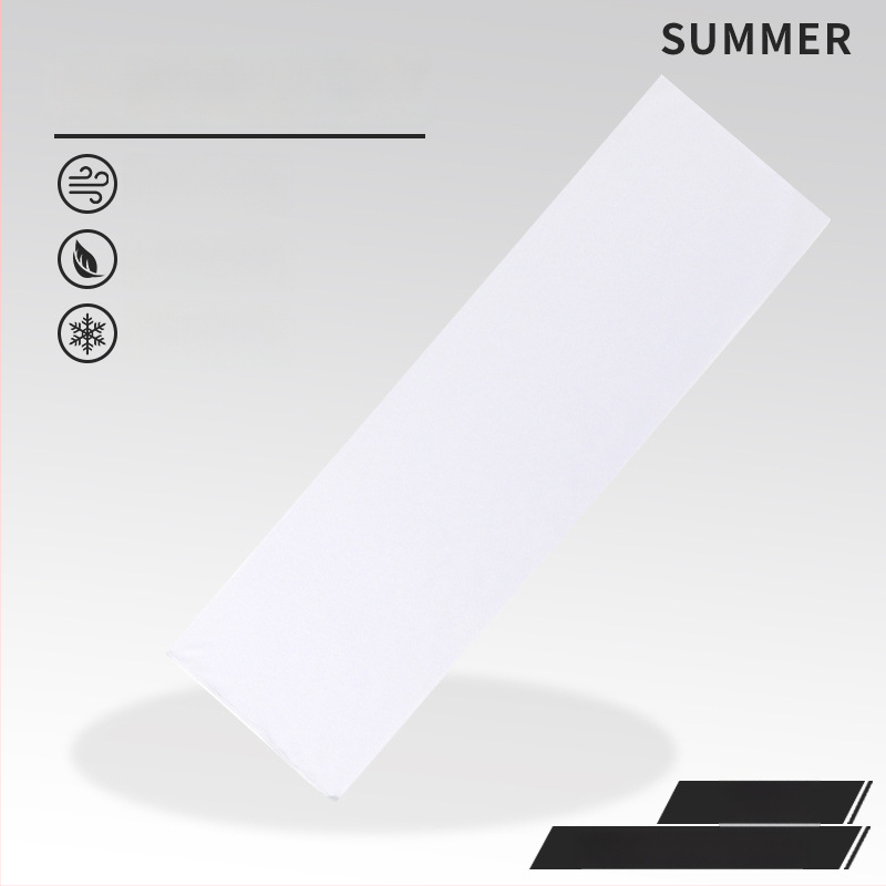 Sporta dvielle no mikrošķiedras, elpojošs un ātri žūst, 50 g, ar logotipu drukāts