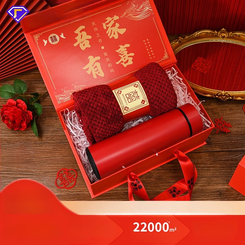 Keramikas siltā krūze un dvielis – dāvanu komplekts, etniska stila, kāzām un biznesa dāvanām