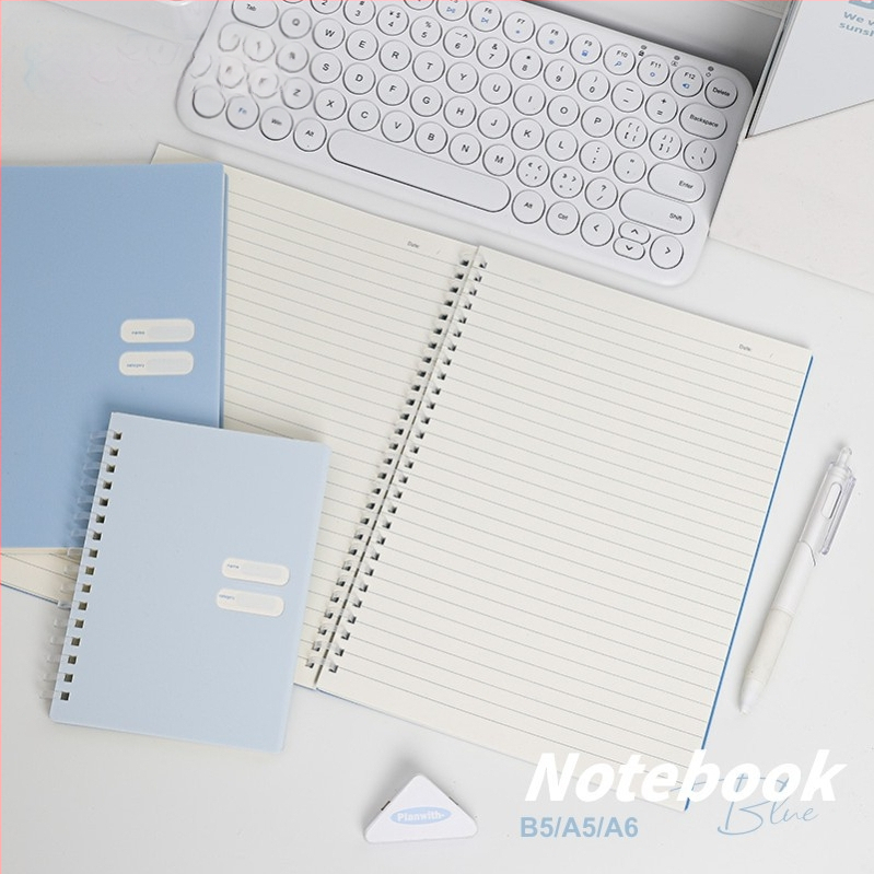 Spirālveids piezīmju grāmatiņa ar mīkstu PP vāciņu, modelis 833, 140 teksta lappuses, 80 g/m² papīrs