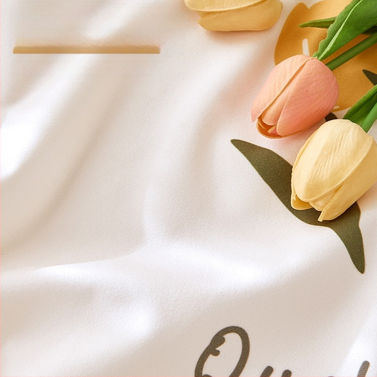 Tēju paliktņa pārsegs, kvadrātiskas formas, zīda ziedu raksts, universāls stils, dzīvojamā istaba