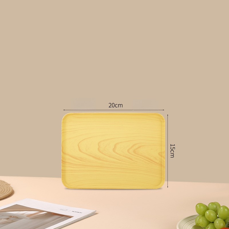 Plastmasas trauks, kvadrāta formas, rokraksta dizaina virsma, vienkrāsains raksts; logotipa druka un pielāgošana pieejama; nav piemērots mikroviļņu krāsnij