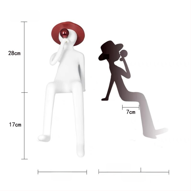 Sēdoša sveķu skulptūra: puišelis tur balonus un pūš burbuļus, vienkāršs un mūsdienīgs stils; Materiāls: sveķi + nerūsējošais tērauds; Amats: Cits; Dāvana: Personas dāvana