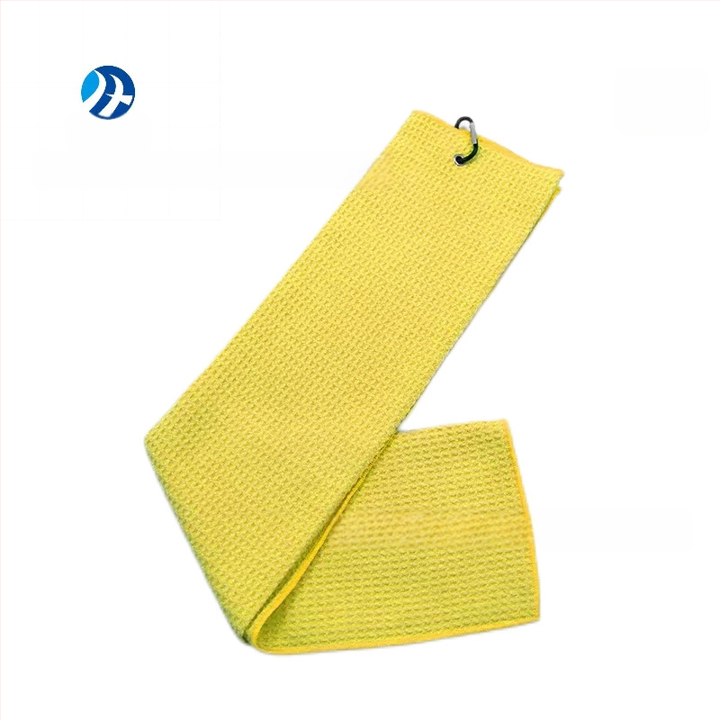 Sporta dvielis no superfīnām šķiedrām, 400 g, ātra absorbcija 0–5 s, ar drukātu logotipu.