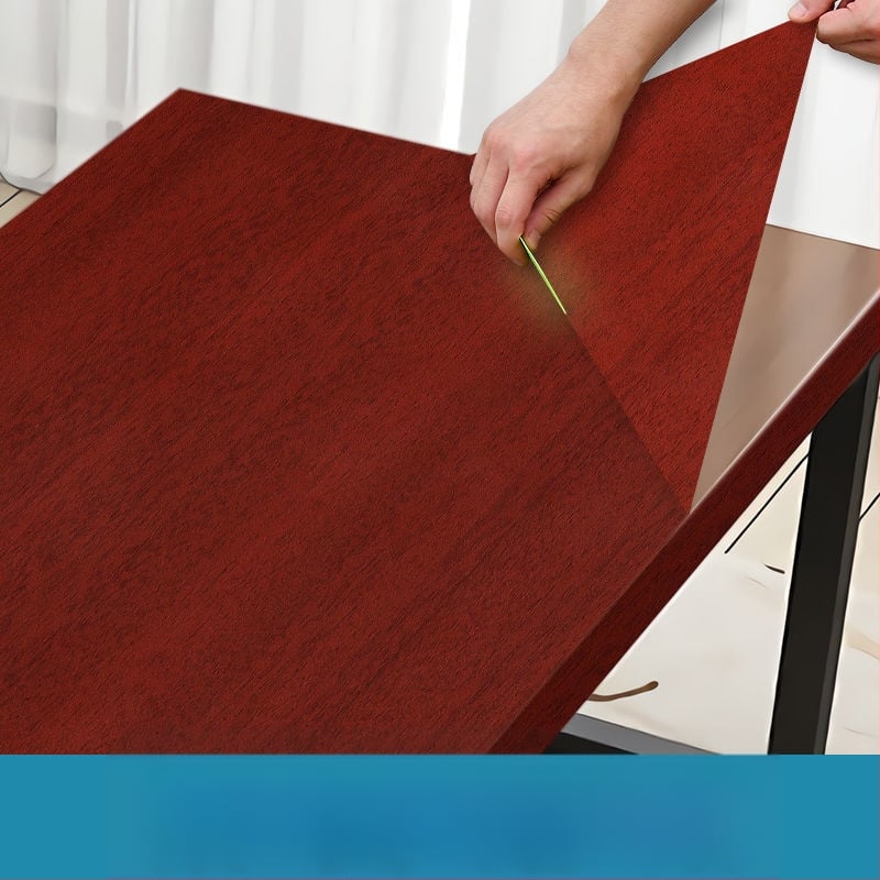 Pašlīmējoša koka raksta tapete mēbelēm renovācijai — ūdensizturīga, piemērota durvīm, garderobēm un plauktiem, moderns minimālisma stils