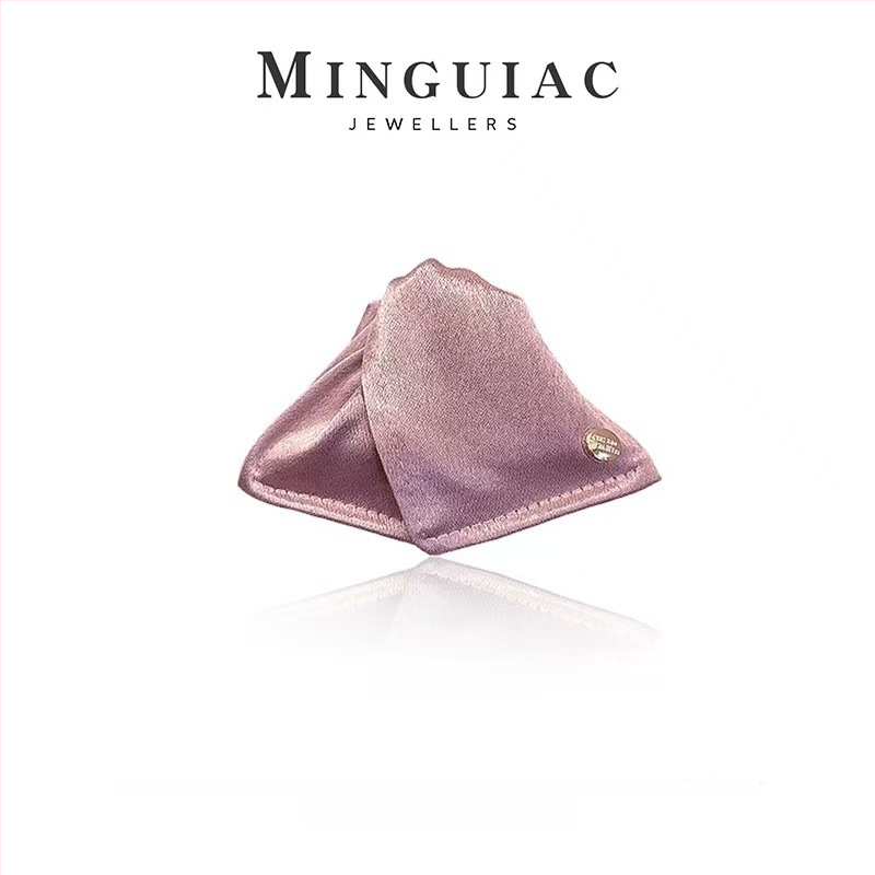 Satīna trīsstūrveida matu spraudnis sievietēm, rokdarbs, pavasaris 2025