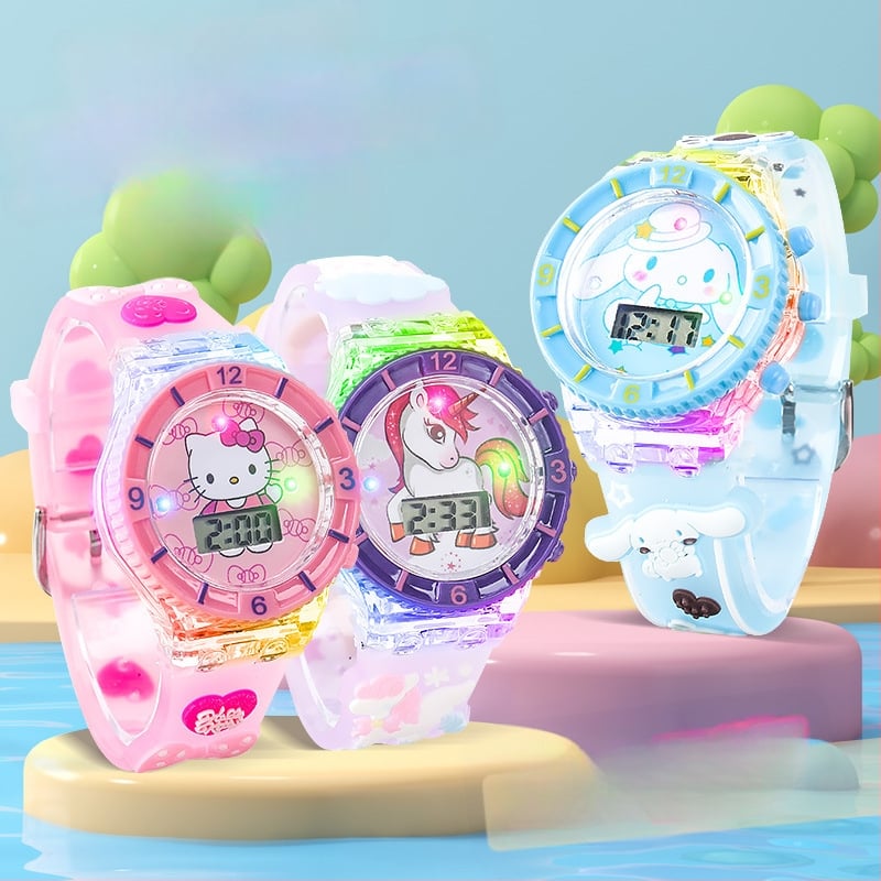 Elektroniline laste kell valguse ja muusikaga, multikas kujundus; liikumise tüüp: elektrooniline; veekindlus: ei; korpuse materjal: plastik; rihma materjal: plastik; peegli materjal: plastik