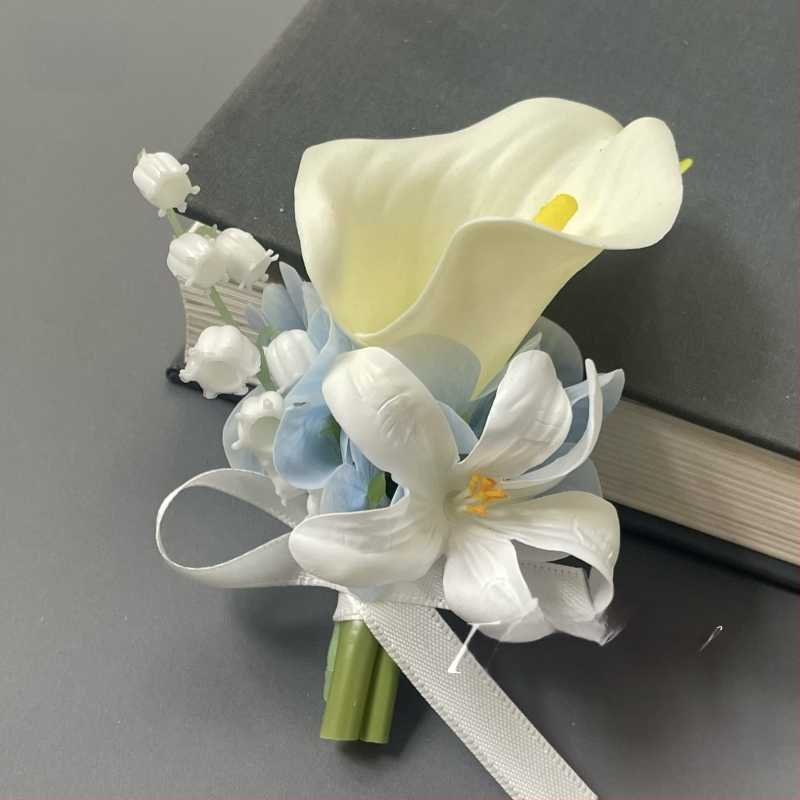 Rokas ziedu korsāde ar tauriņrožu orhideju — kāzu aksesuārs, personīgs dāvinājums, piemērots dzimšanas dienai un Ziemassvētkiem