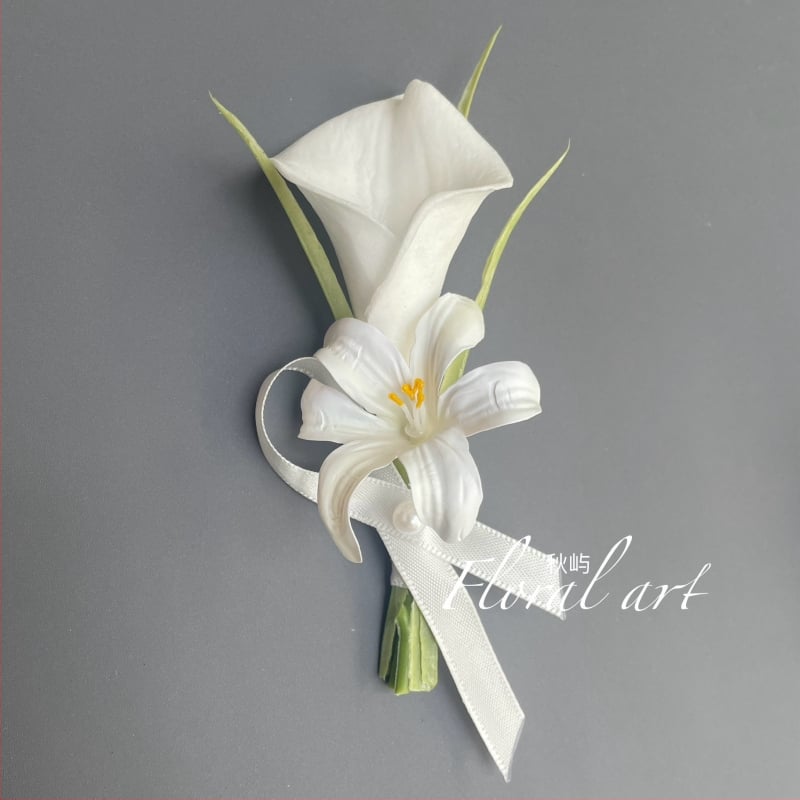 Rokas ziedu korsāde ar tauriņrožu orhideju — kāzu aksesuārs, personīgs dāvinājums, piemērots dzimšanas dienai un Ziemassvētkiem