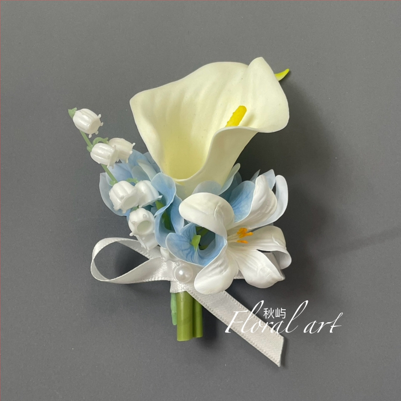 Rokas ziedu korsāde ar tauriņrožu orhideju — kāzu aksesuārs, personīgs dāvinājums, piemērots dzimšanas dienai un Ziemassvētkiem