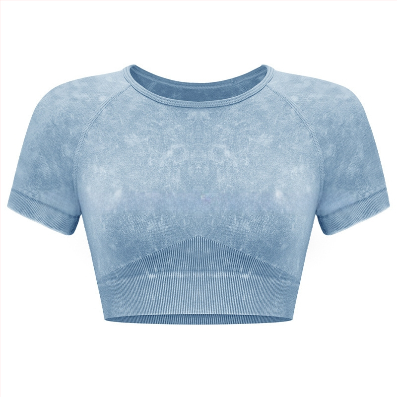 Sieviešu divdaļīgs jogas komplekts – īsās piedurknes tops un īsās bikses, pulovera stila, materiāls: neilons/ķīmisko šķiedru maisījums