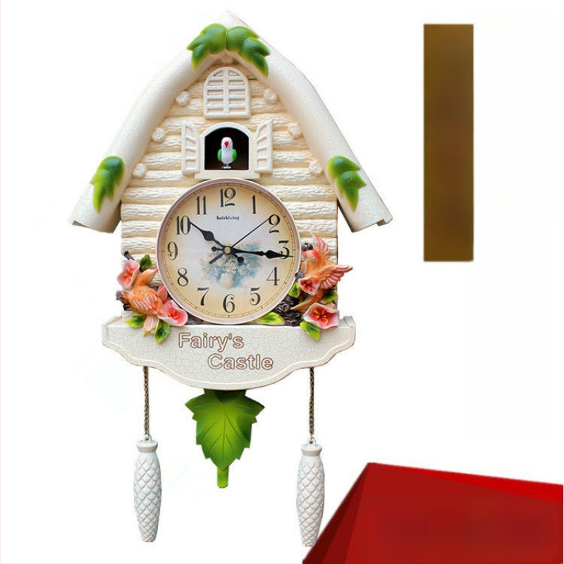 Karikatūras stila sienas pulkstenis ar Eiropas stila dizainu dzīvojamā istabā, ar lecamu sekundes kustību, ar bateriju darbību, safīra korpuss un kvarca stikla ciparnīca