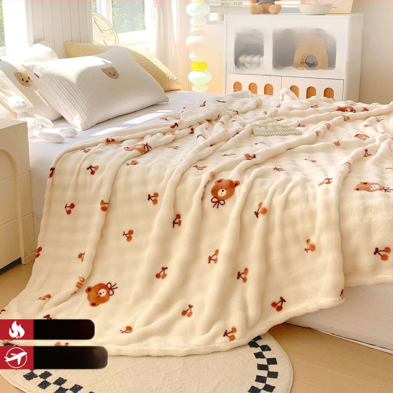 Pliša dvieļu segu ar ģeometriskiem, karikatūru un augu motīviem – visu sezonu izmantošanai, pielāgojama, no sintētiskām šķiedrām, piemērota gultai vai dīvānam